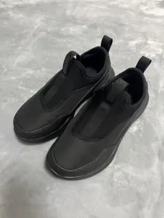 PUMA SOFTRIDE スリッポン スニーカー ブラックのサムネイル