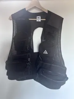 NIKE AS M ACG SNOWGRASS ベストのサムネイル