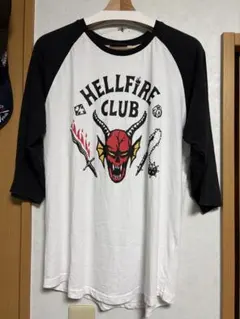 ストレンジャー・シングス HELLFIRE CLUB Tシャツ Lサイズ - メルカリ