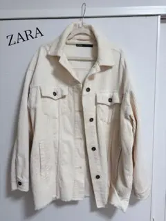 ZARA コーデュロイジャケット ホワイト　アイボリー　春先アウター