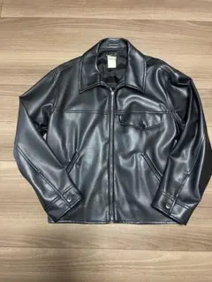 ブラックレザージャケットのサムネイル