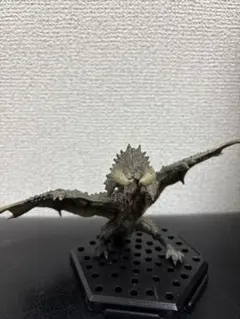 モンハンスタンダードモデル ヌシディアブロス フィギュア