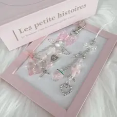 ビーズキーホルダー y2k 韓国　ピンク　シルバー㊿