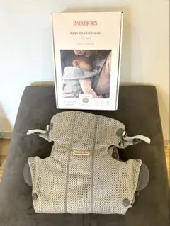 BABYBJORN Baby Carrier Mini グレーベージュ　抱っこ紐