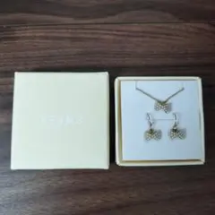 BEAMS パール風リボン ネックレス ＆ ピアス セットのサムネイル