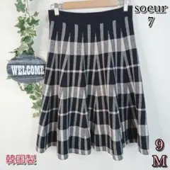 【soeur7】チェック柄ニットスカート 9 黒 オフホワイト ウエストゴムのサムネイル