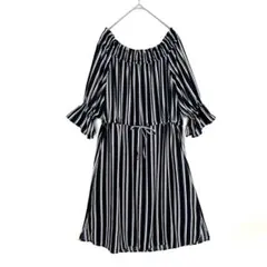 オフショルダー　フレアワンピース　ストライプ　ドローストリング　ベルスリーブ