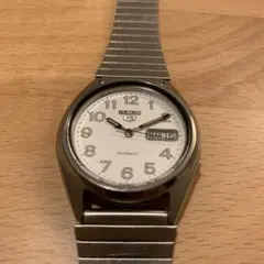 SEIKO 5 自動巻き腕時計 ホワイト文字盤のサムネイル