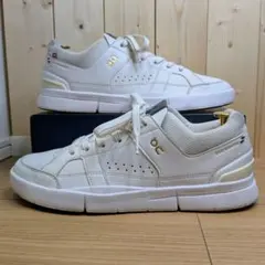 ON THE ROGER CLUBHOUSE White/Black 26.5㎝のサムネイル