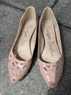 ♢Bridget Birkinビジューデザイン花柄カットピンクフラットシューズ