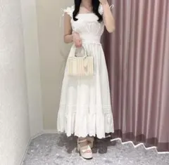 美品】Jacqardcheckdrees (ホワイト) ロゼミューズ - メルカリ