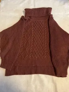 ピンクブラウン ケーブルニット タートルネック セーター