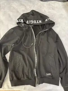 アダムスジャグラーパーカー