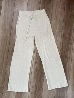 ユニクロ　ウォッシャブルニットリブパンツ　XL オフホワイト