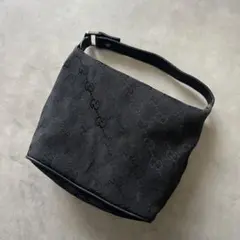 GUCCI グッチ ミニ バッグ アクセサリー ポーチ GG シェリー レザーのサムネイル