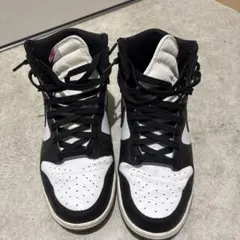 Nike ブラック/ホワイト ハイカットスニーカー