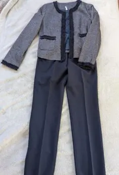 【卒業式・入学式・セレモニー】ホワイトジョーラ＆ユニクロ　セット　紺