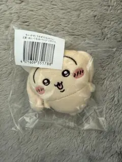 【新品】ちいかわ　うさぎ　うさぎだらけくじ　E賞　ヤハ　ぬいぐるみバッジ