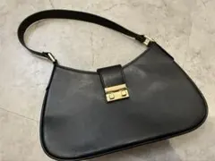 H&Mショルダーバッグ ブラック ゴールド金具