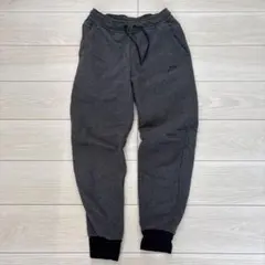 ナイキジョガーパンツ　テックフリース　スウェットSサイズ　グレー