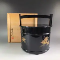 黒塗金蒔絵花筏文手桶水指箱付き [B26694] 黒塗金蒔絵花筏文手桶水指箱付き [B26694] - メルカリ