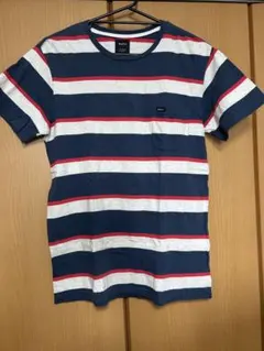 RVCA ストライプ Tシャツのサムネイル