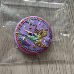 ディズニー　刺繍缶バッジ　アラジン