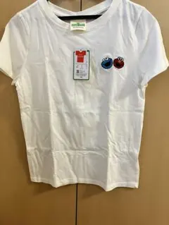 アベイルセサミストリートTシャツ　Mサイズのサムネイル