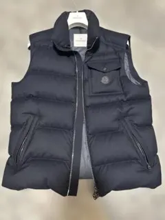 ［価格変更］Moncler ネイビー ダウンベスト生地ウール サイズ4（XL-）