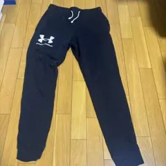 Under Armour ブラック ジョガーパンツ LG