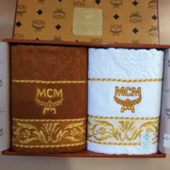 MCМタオルハンカチ ホワイト/ブラウン　ハンドタオル2枚セット　箱無し発送