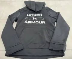 アンダーアーマー140センチパーカー