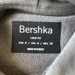 Bershka グレー クロップフィット パーカー Mのサムネイル