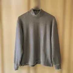 お値下げしました！【美品】ユニクロ　ソフトニットモックネック T オリーブ