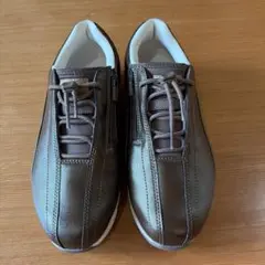 未使用　ミズノ　ウォーキングシューズ 24.0