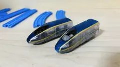 新幹線かがやき(ミニサイズ)プラレール車両とレールセット