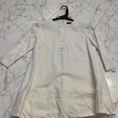 バーバリー白チュニック