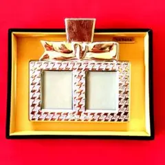 クリスチャン・ディオール　フォトフレーム F0ugvU9acAA5Qo-.jpg