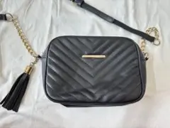 ブラックキルティングショルダーバッグ