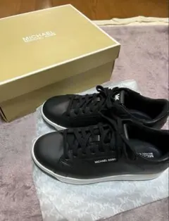 MICHAEL KORS ブラック スニーカー サイズ:6.5