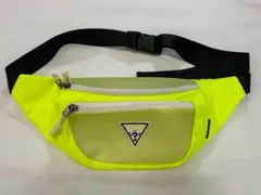 GUESS 蛍光イエロー ボディバッグ ショルダーバッグ ウエストポーチ
