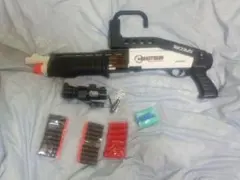 ショットガン風おもちゃ銃 排莢式SPAS12 - メルカリ