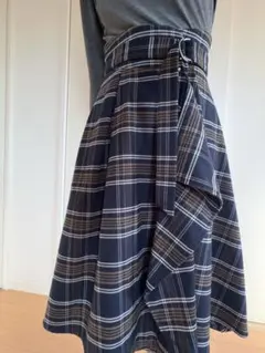 ネイビー系チェック フレアラップスカート