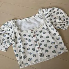 トップスのサムネイル