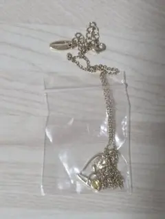 新品未使用♪ディズニーストア シークレットネックレス