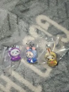 ちいかわめじるしアクセサリー (モモンガ、古本屋、うさぎ)3個セット