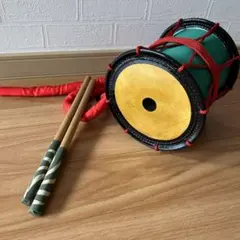 美品】川田太鼓工房 ミニ桶胴太鼓 こじめちゃん - メルカリ