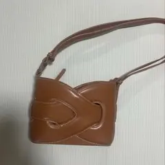 ブラウン 編み込みデザイン ショルダーバッグ