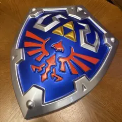 ゼルダの伝説　ハイリアの盾　実寸台 実物大のマスターソードとハイリアの盾が製品化！ゼルダの伝説1