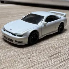 ホットウィール 日産 シルビア S15のサムネイル